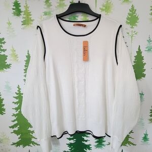 New Belldini White Long Sleeve Sweater.